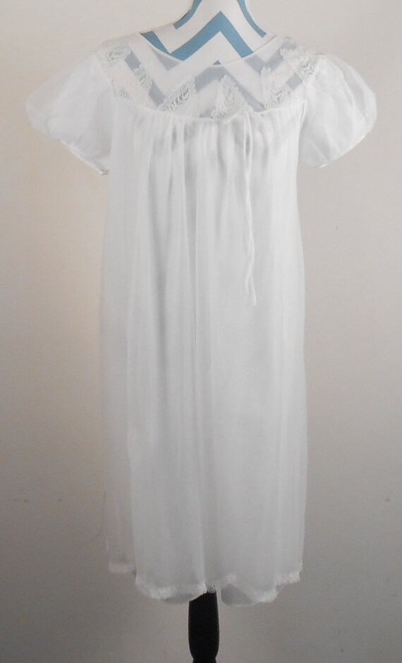 white night clothes
