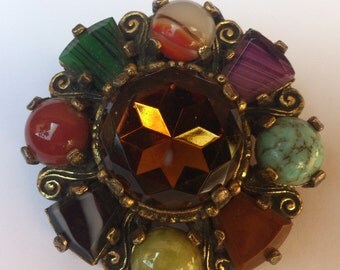 vintage Miracle Scottish faux gemstone/rhinestone brooch