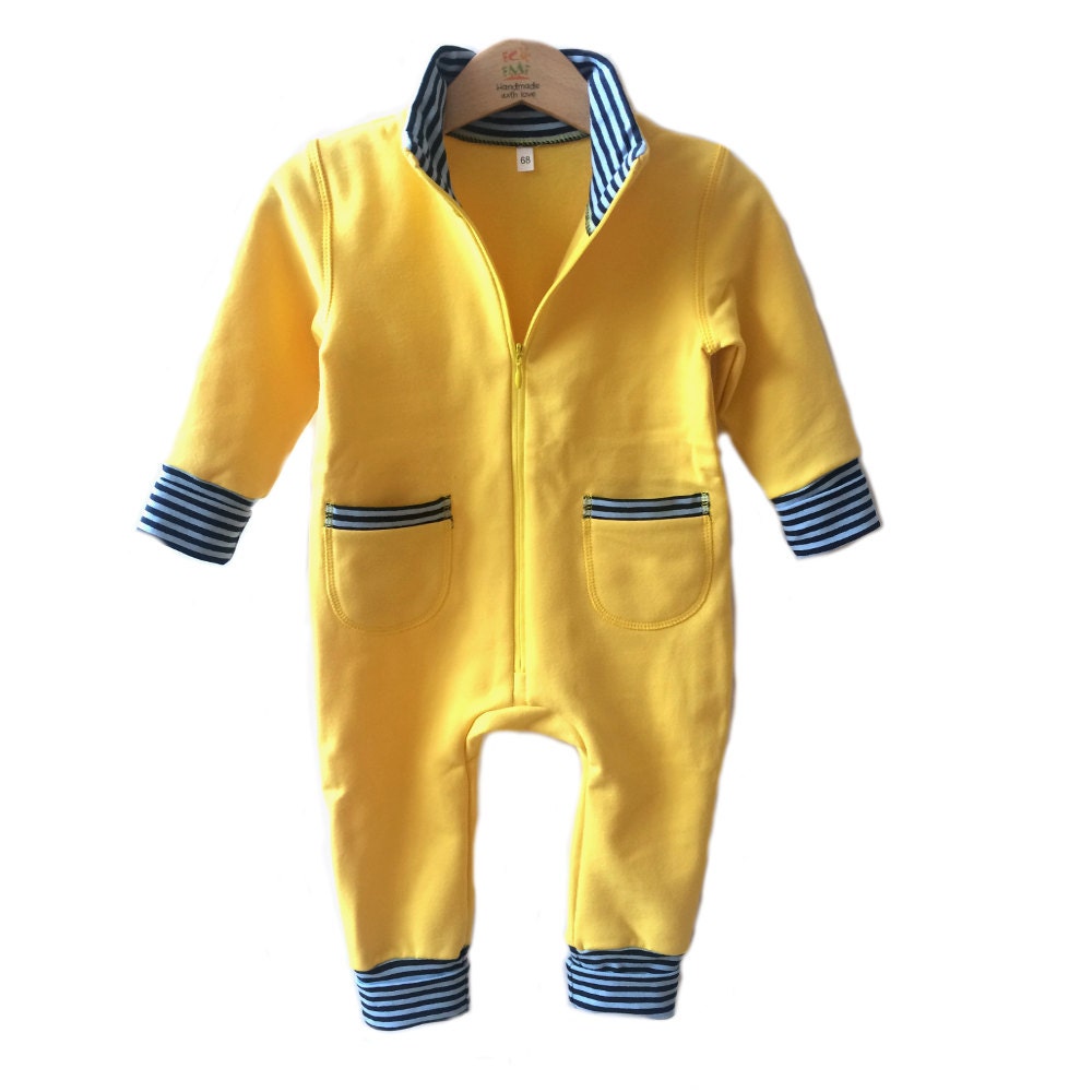 yellow star sweatsuit