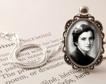 Rosalind Franklin Pendant Necklace - Science Jewelry, Rosalind Franklin Jewelry, DNA jewelry, Women in Science Gift, Scientist Jewellery