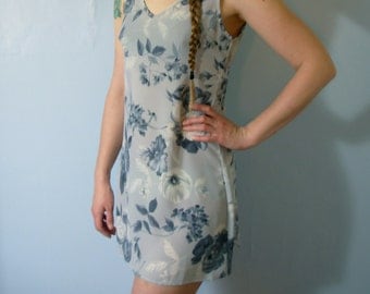 Vintage 90's light blue floral babydoll mini dress, grunge dress, empire waist, size medium