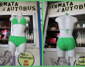 Due pezzi verde anni 60. Uncinetto.Nuovo.Tg.44-M/60s crocheted grass green bikini/10% cotton/Lined panties /Brand new/Size 10-M