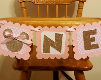 Pink and gold Minnie Mouse highchair banner. Pink and gold Minnie Mouse birthday decor. Pink and gold Minnie Mouse banner.