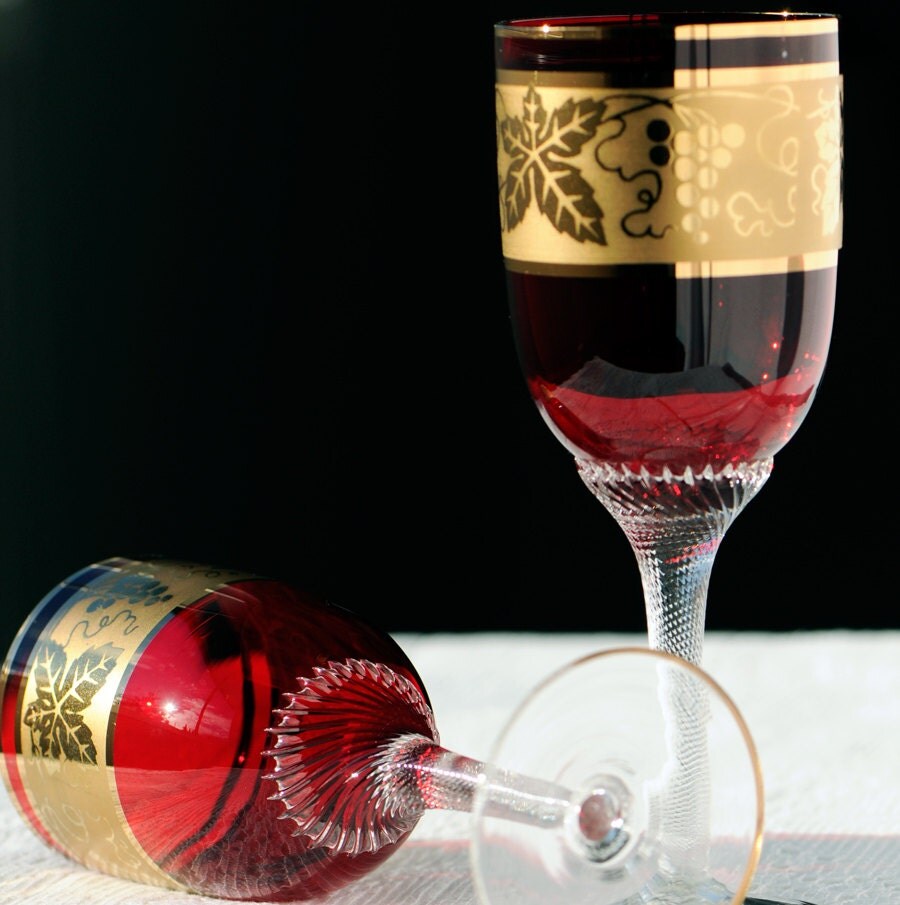 Two Elegant Vintage Stemmed Wine Glasses Burgundy by SharonTalson