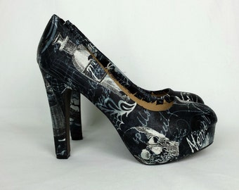 Goth heels, Halloween shoes, Halloween wedding, skulls, women shoes, oddities, alternative, gothic wedding, alternative bride, gift for her