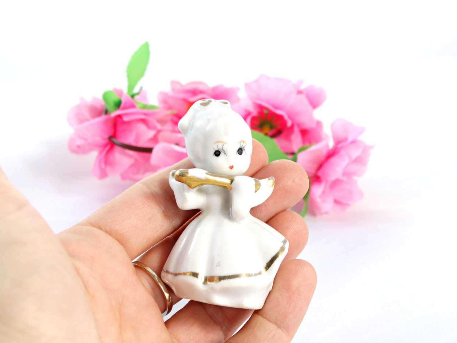 miniature cherub figurines