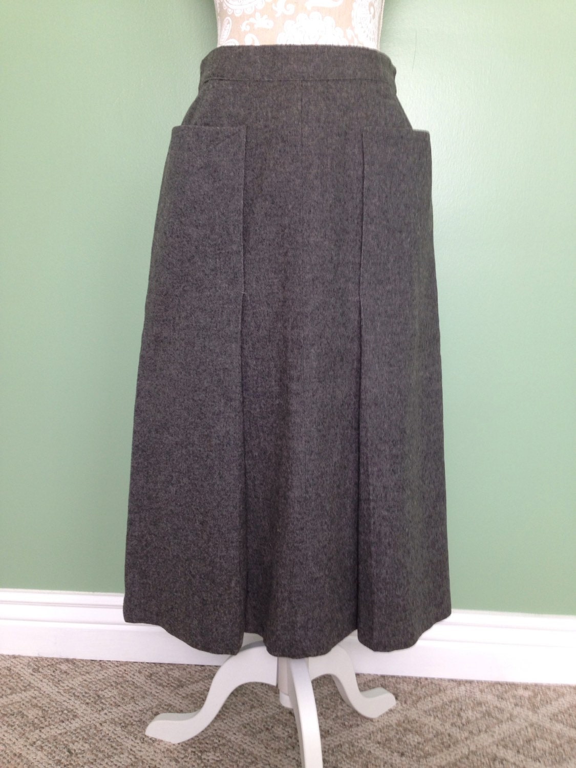 1950's Wool Women's Skirt with Front Kick Pleat in