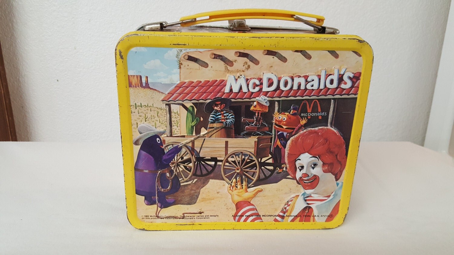 Ronald McDonald Aladdin lunch Box Collector lunch box metal