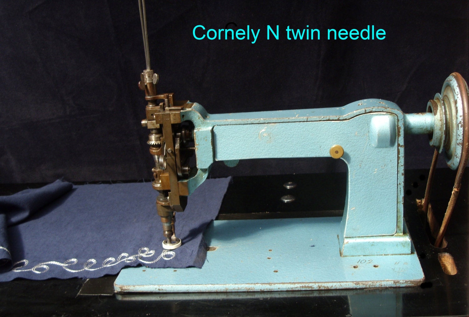 CORNELY N Embroidery Machine Twin needle hand guided