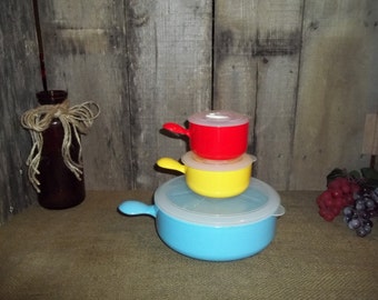 Vintage Microwave Bowls With Lids & Handles - 3 bowls/ lids, nesting -collectible, retro,kitchen, plastic, storage, microwavable, freezer