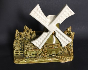 Vintage 1950s Shawnee Pottery Windmill Planter 715