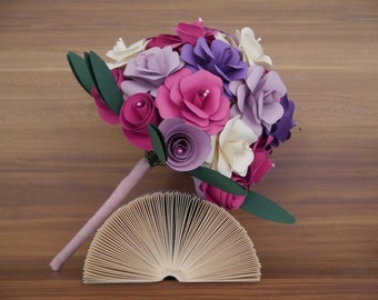 Bridal bouquet in pink and purples / paper roses paper flower bouquet / wedding bouquet / birthday bouquet / bridesmaid / rose