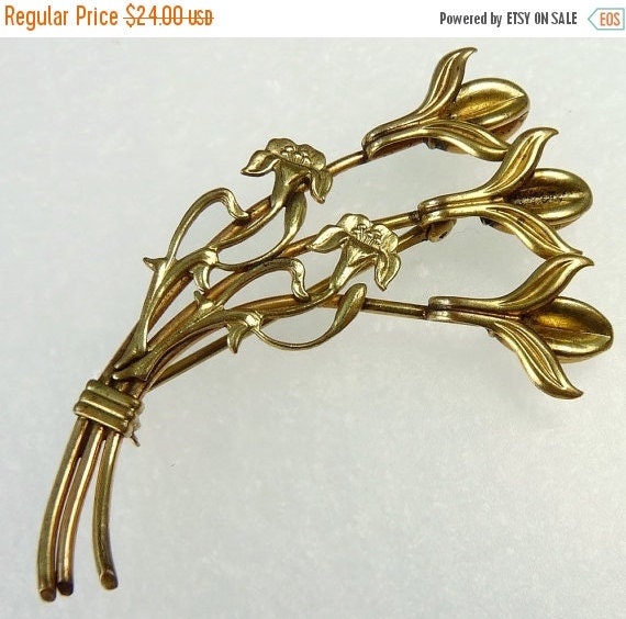 Vintage Gold Filled Art Nouveau Lily Brooch White by jujubee1