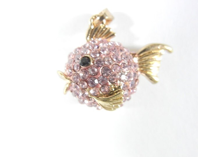 Small Pink Fish Pendant Pink Rhinestones Gold-tone