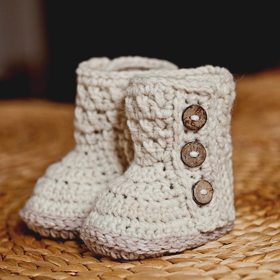 Baby Booties Crochet PATTERN Polar Buttoned Boots