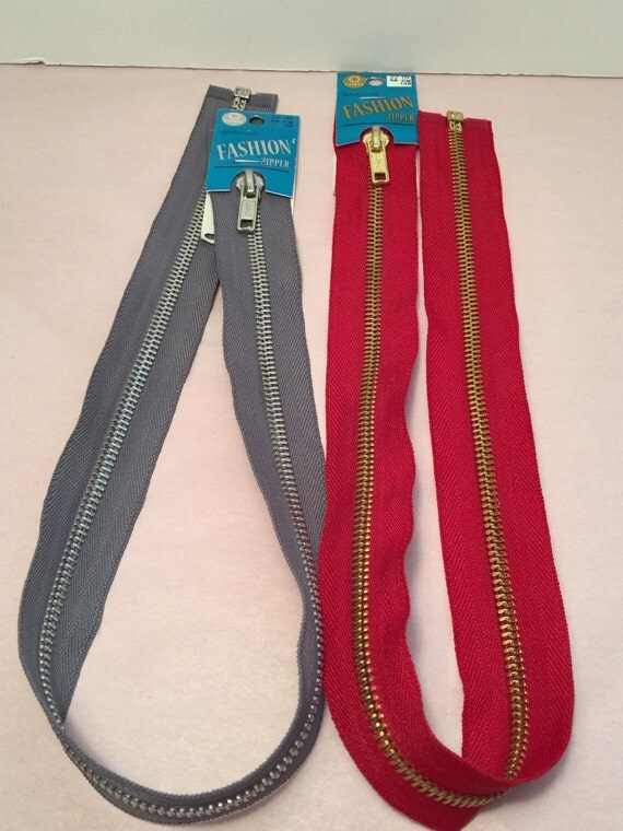 2 Coats & Clark Separating Fashion Zippers 22 Gray