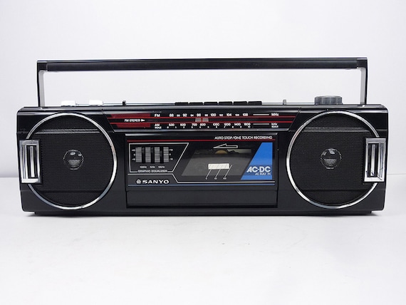 Vintage 80's Sanyo M7030 boombox GHETTO BLASTER radio