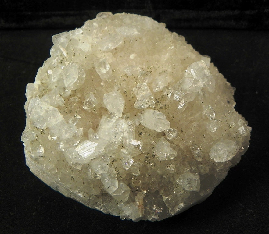Zeolite Mineral specimen Quartz SP012