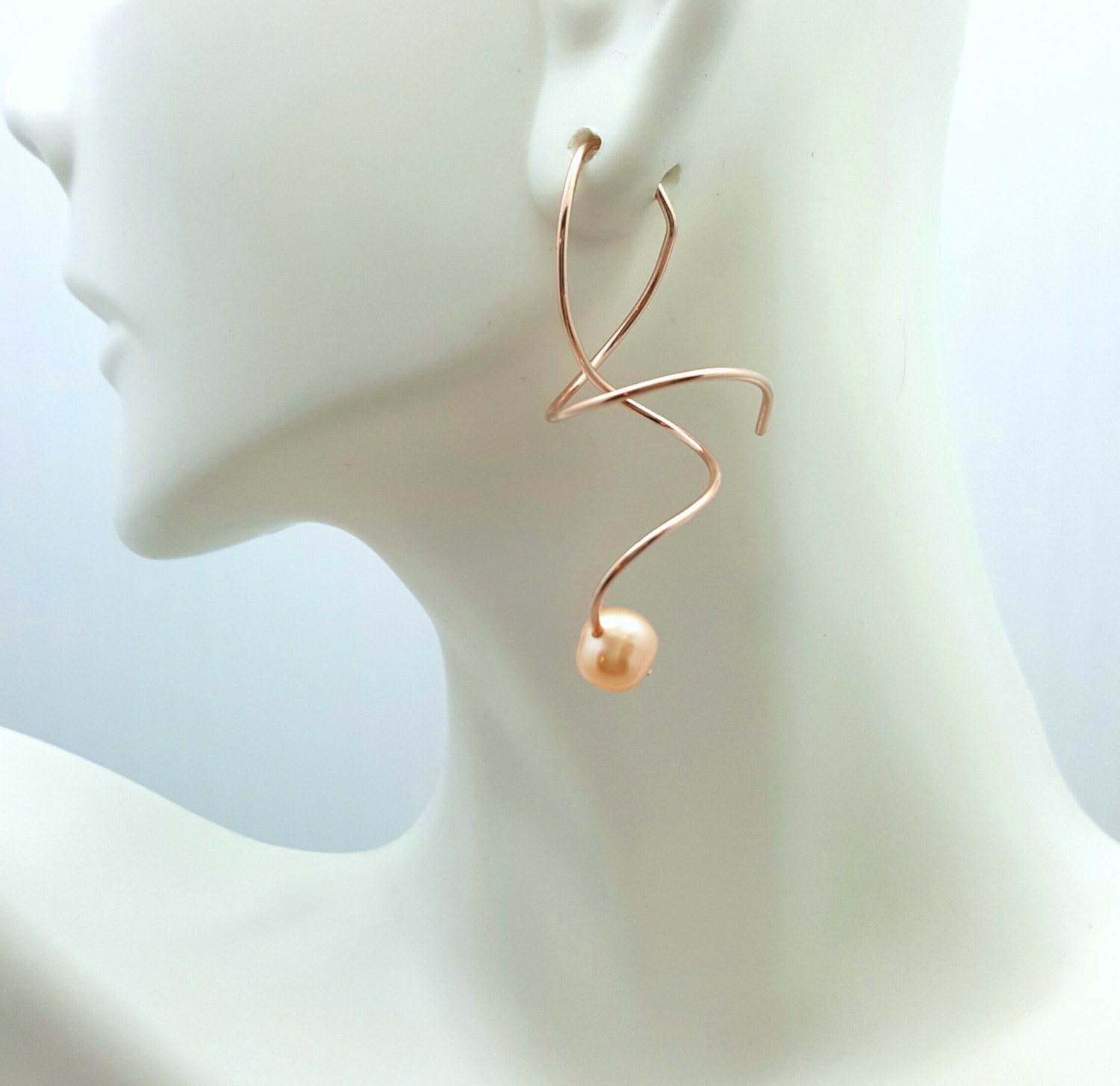 Spiral twist earrings Clearance