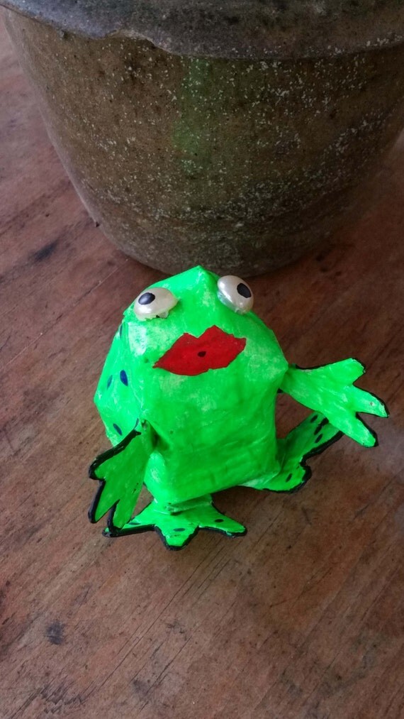 Folk Art Frog Papier Mache