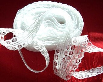 White Scalloped Lace-20mm-7/8"-3 YDS