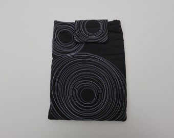 ereader and ipad mini case. washable. one of a kind. vegan