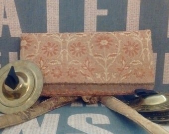 Tame Your Wild Zills with a Zill Keeper Carrier to Keep 'Em Organized and Quiet