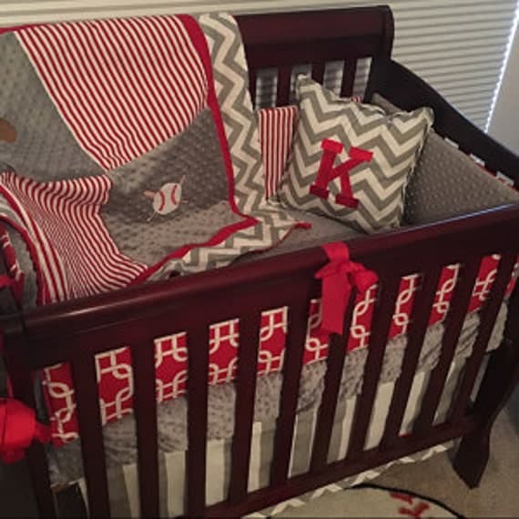 Mini Crib Bedding Sets - Dazzle Everyone with Your Decor