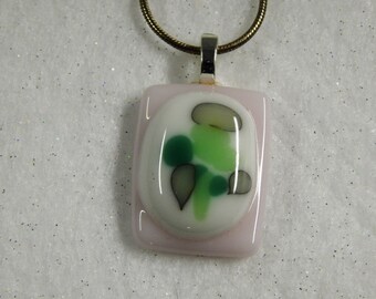 Fused Glass Pendant, Fused Glass Necklace, Fused Glass Pendant Pink, Pink Pendant , Pink Necklace, Fused Glass, Jewelry,