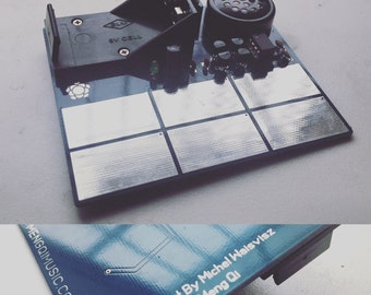 Crackle Box / Noise Touch Synth Instrument