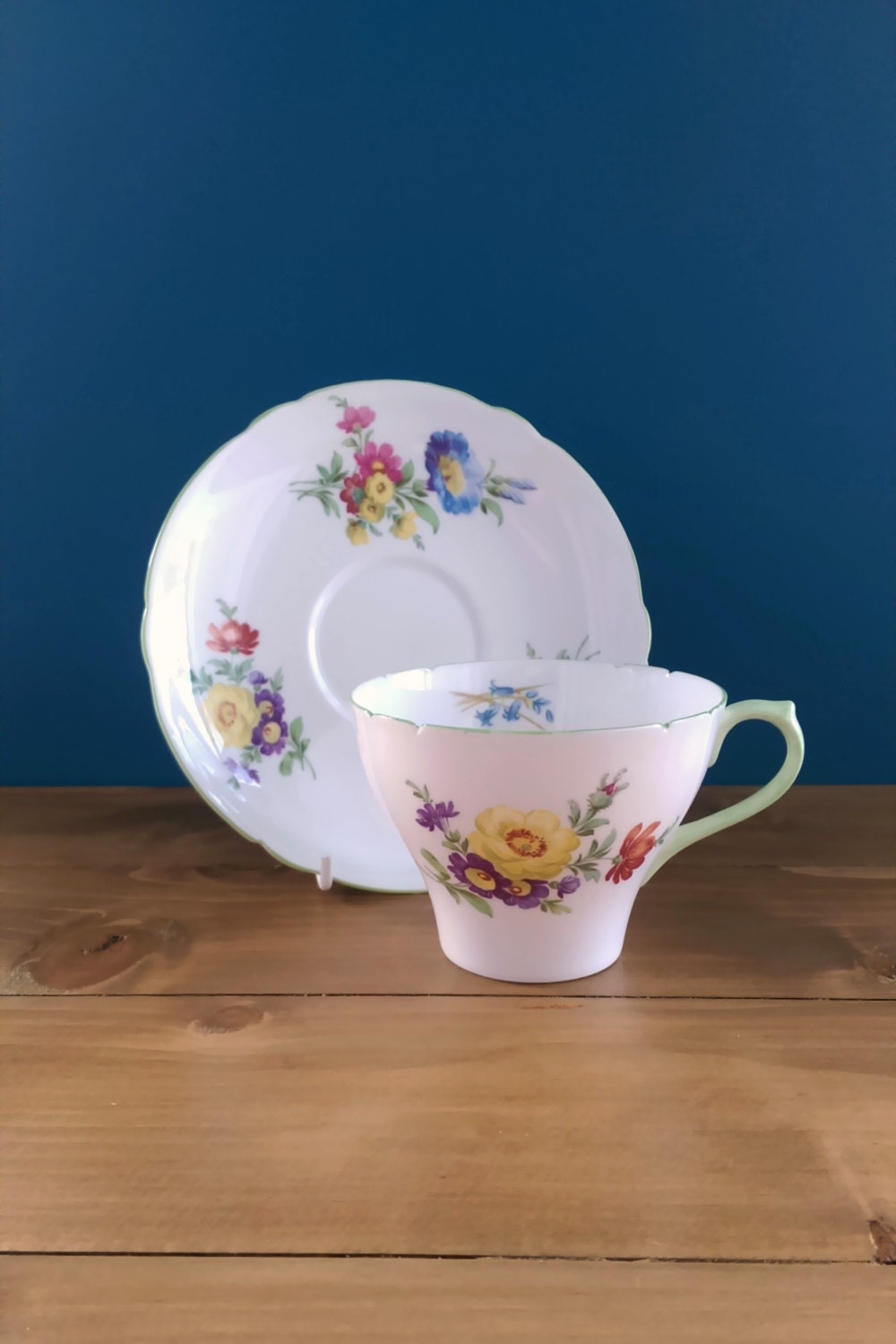 Vintage Shelley Tea Cup and Saucer c1940s