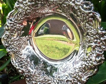 Oneida Silver Plate Repousse or Hollow Ware 12" Floral Bowl ~ Made in USA ~