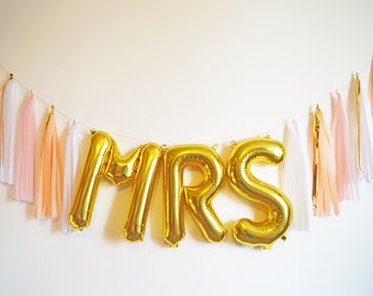 FREE SHIPPING MRS gold letter balloon tassel garland