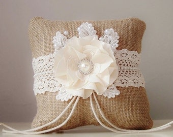 Burlap Ring Bearer Pillow, Rustic Wedding Pillow, Ivory Ring Bearer Pillow, Country Wedding Pillow, Ring Pillow