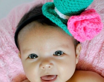 Baby mini top hat headband - baby headband - Baby Mini Top Hat - Mini top hat - Crochet mini top hat - Baby Photo Prop - Baby Shower gift