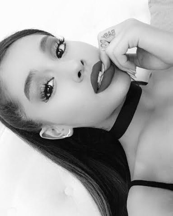 Thick Black Velvet Choker Ariana Grande Kylie Jenner Choker