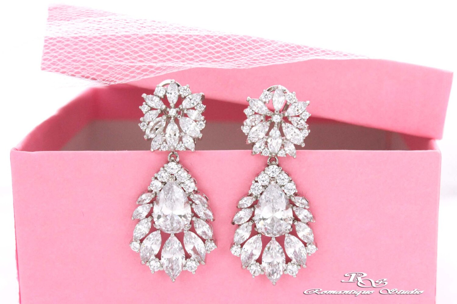 Crystal cluster bridal earrings vintage style by RomantiqueStudio