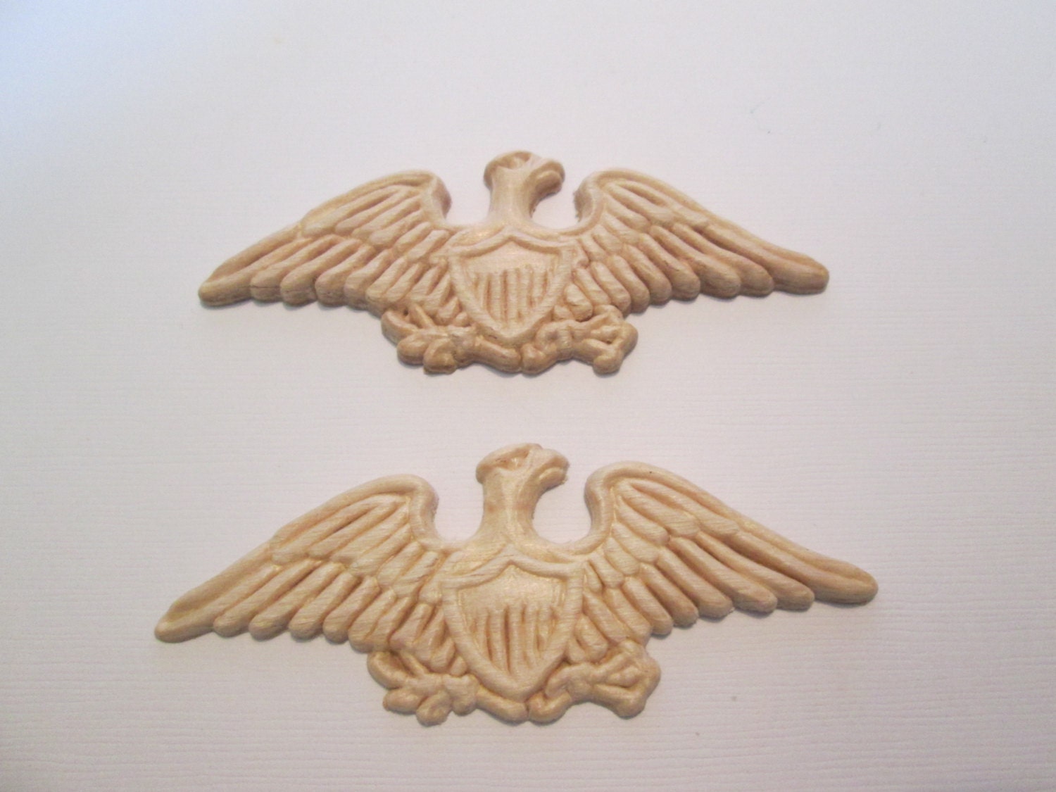 Small eagle wood appliques Set of two
