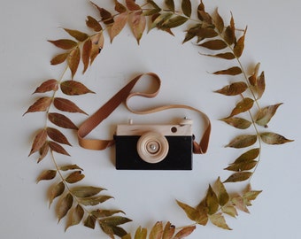 Wooden Toy Camera