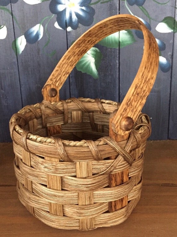 Handmade Basket Small Service Basket Swing Handle Table