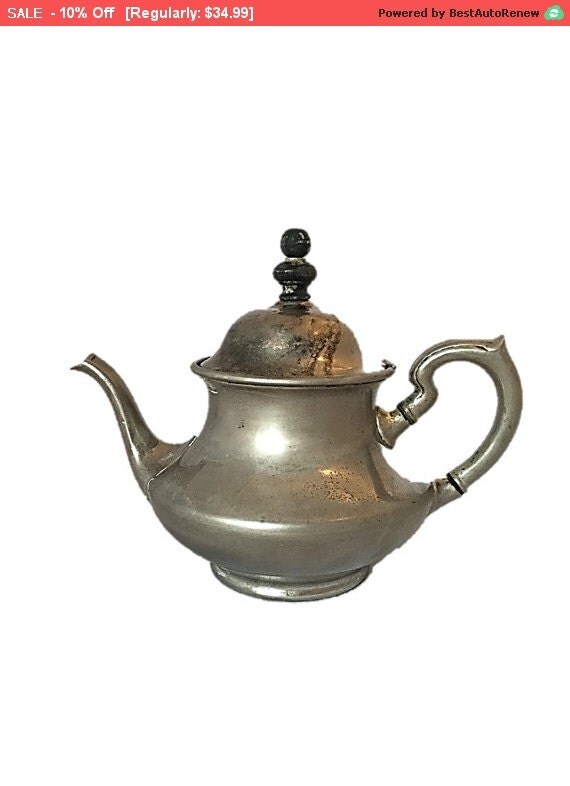 Antique Teapot Landers Frary and Clark Universal by DerBayzVintage