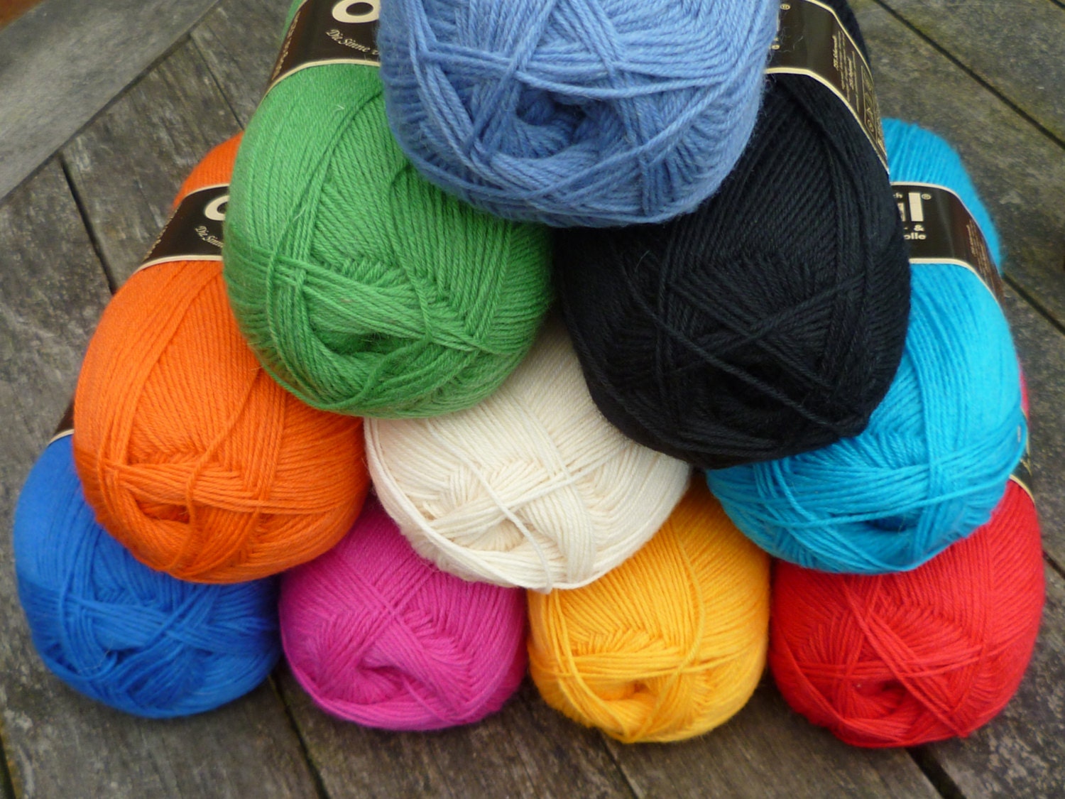 Opal Uni sock yarn fingering weight 4ply solid colour wool