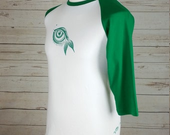 Baseball Jersey for men, Medium 3/4 sleeve T-shirt green and white, with eye and fish design