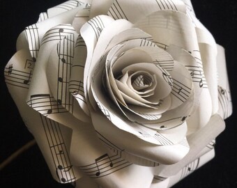 Musical Note Paper Flowers, Paper Flower Bouquet, Paper Roses, Home Decor, Wedding Flowers.