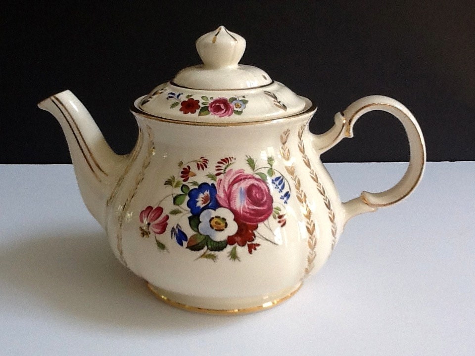 Mid Century Floral Sadler Teapot Gold Motif & Trim