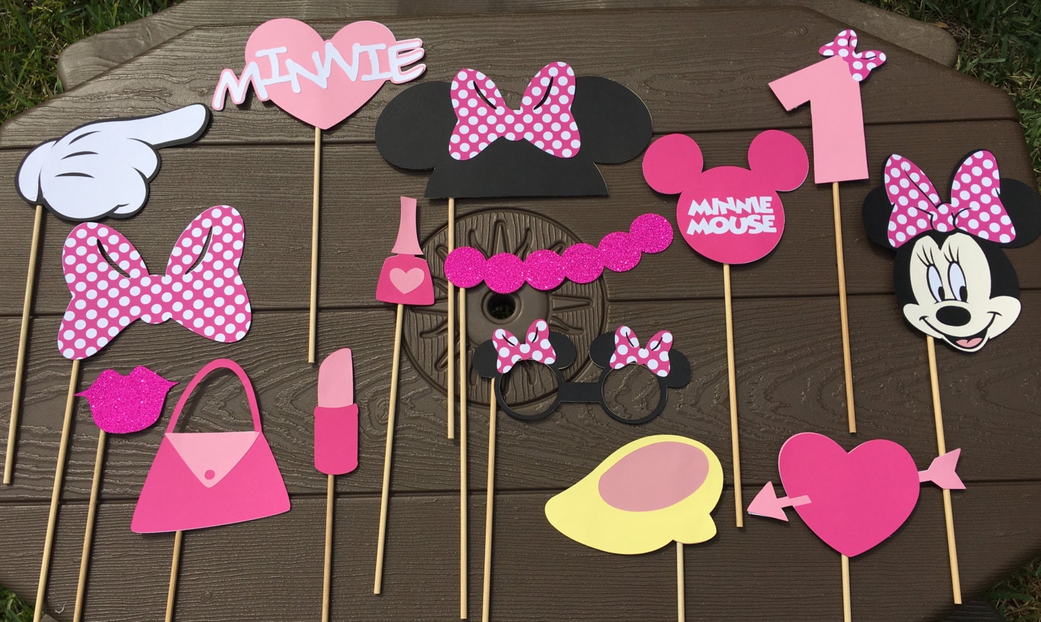 Minnie Mouse Photo Booth Props