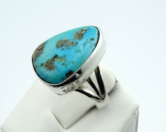 Vintage Turquoise and Sterling Silver Ring Southwest Native American Collectable #VTGTUR-SR2
