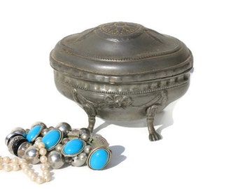 Vintage French domed trinket box,Jewellery box ,trinket casket,boudoir