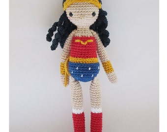 Wonder Woman - Crochet Pattern by {Amour Fou}