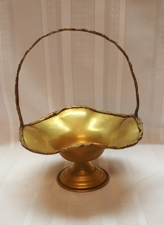 Vintage Brass Pedestal Footed Bowl Decorative Edge and